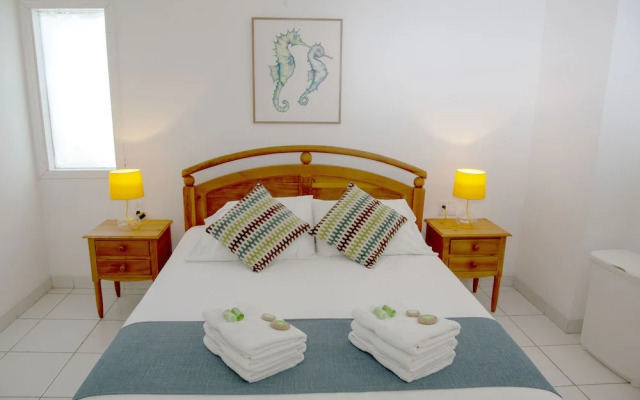Green9 Hotel & Beach Resort Same