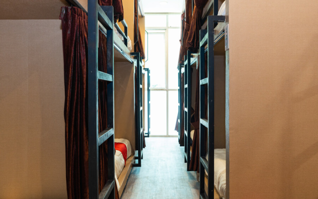 RedDoorz Hostel @ DI Panjaitan Simpang Lima