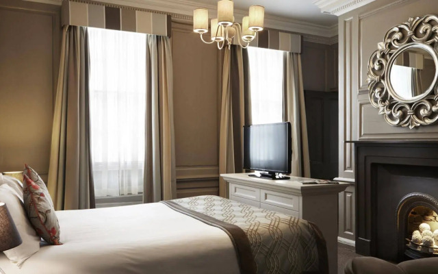 Vanbrugh House Hotel