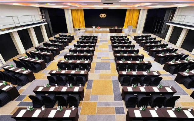 Sofitel Warsaw Victoria