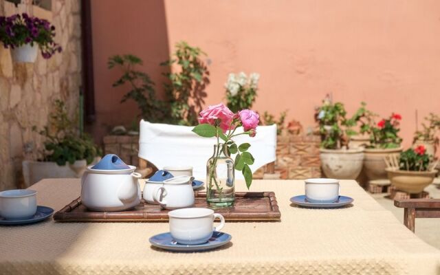 Traditional Elegant Cretan Mansion