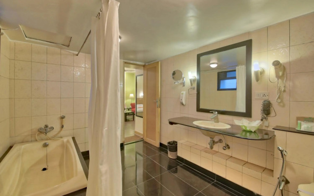 Vishwaratna Hotel