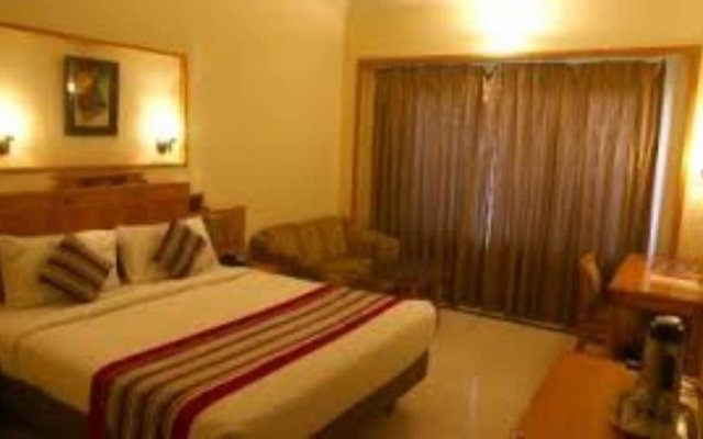 Hotel R Inn Delhi