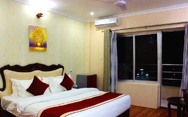 Big Hotel