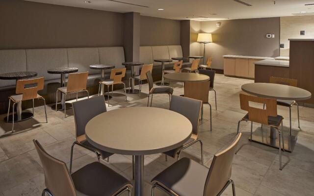 Hilton Raleigh North Hills