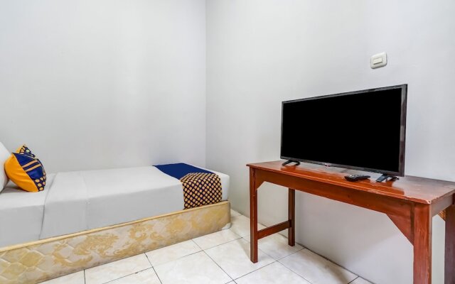 SPOT ON 94730 The Chatter Place Dipatiukur