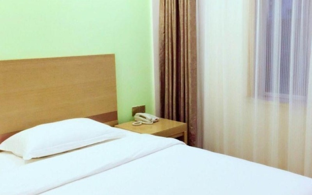 GreenTree Inn Rizhao Donggang Area Haina Shopping Mall Shell Hotel – Guest Rooms – Rizhao