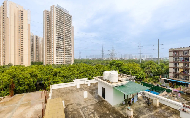 Hotel the classic inn noida sec 70