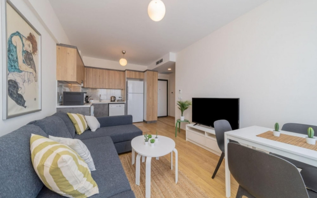 Missafir Gorgeous Flat With Shared Pool in Kepez