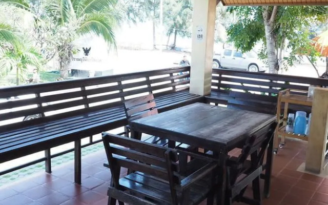 Pranburinoi Resort