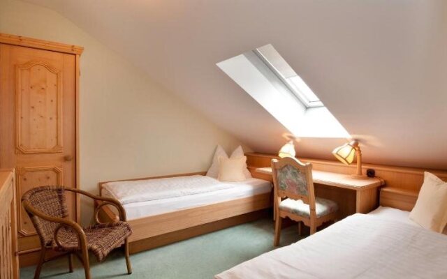 Ferienwohnungen Moosbach