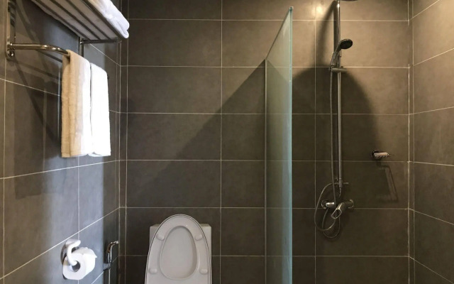 East Ocean Adventure Suites