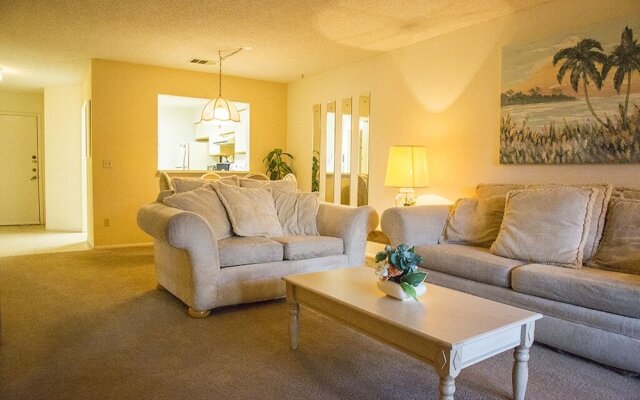 Clubview Country Club 2 Bedroom Condo