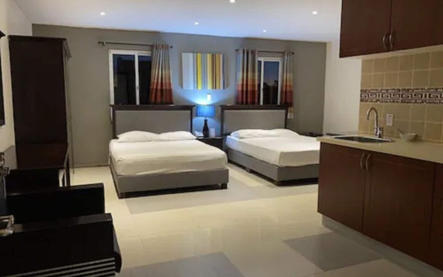 Curacao Suites Hotel