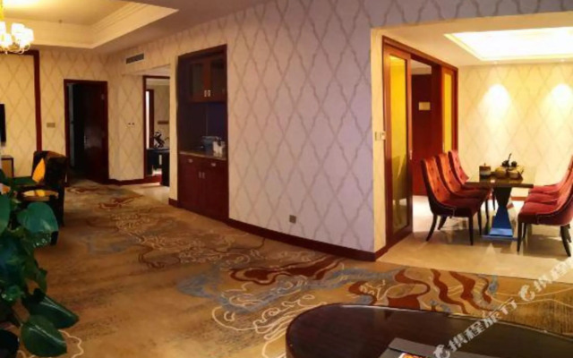 Zhonghe Hotel