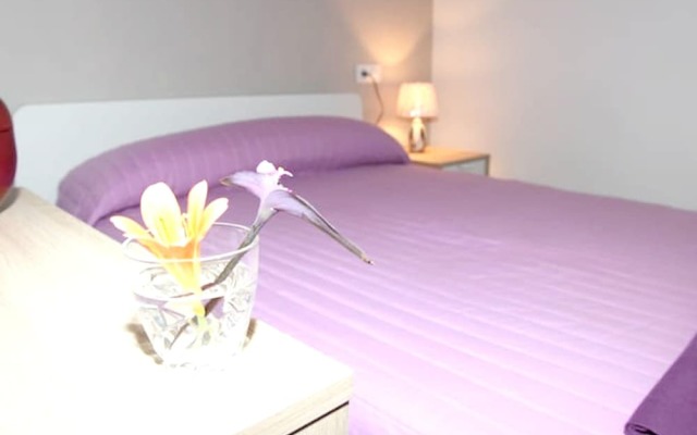 Apartment with 3 Bedrooms in Sevilla