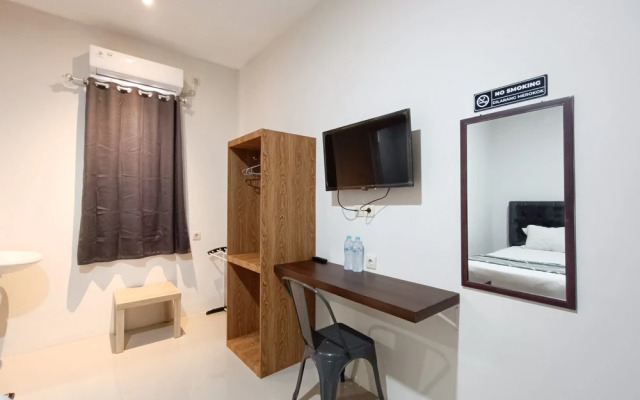 Happy Family Homestay Jember Mitra RedDoorz