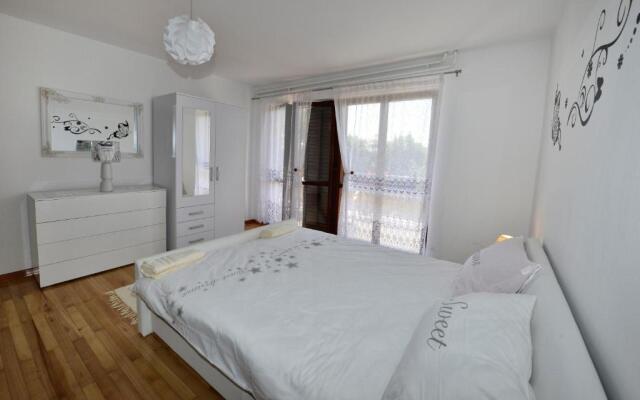 Apartment Kuki (PRC159)