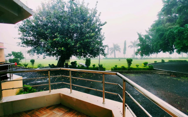 TGI Jahaj Mahal Resort