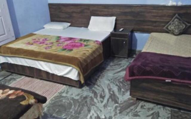 hotel prince tourist lodge