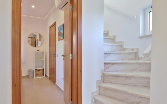 Casa Rujo - Waterside Village House