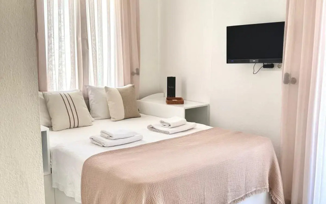 Selin Hotel