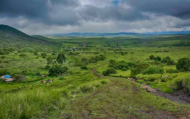 Pakulala Safari Camp - East Africa Camps