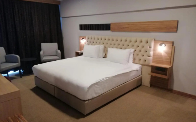 Greymark Hotel