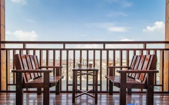 Tingyue Hotel