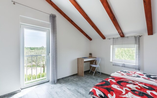 Beautiful Home in Fazana With Wifi and 2 Bedrooms