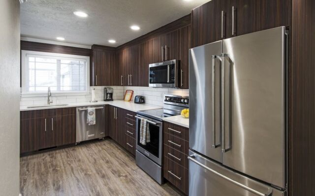 Beach Drive Suites