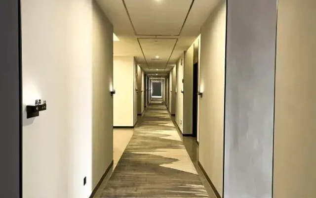 G Joyful Chujian Hotel (Mengzi Station)