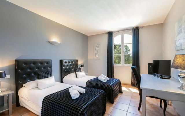 Hotel La Bastide Saint Martin