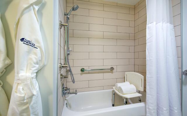 Hotel Indigo Savannah Historic District by IHG