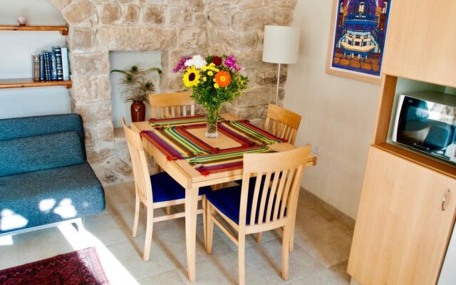 Artist Quarter Guesthouse B&B