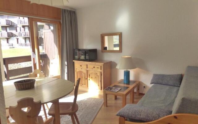 Appartement Méribel, 2 pièces, 6 personnes - FR-1-411-91