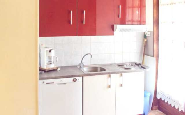 Apartment With 2 Bedrooms in Cavalaire-sur-mer, With Enclosed Garden -