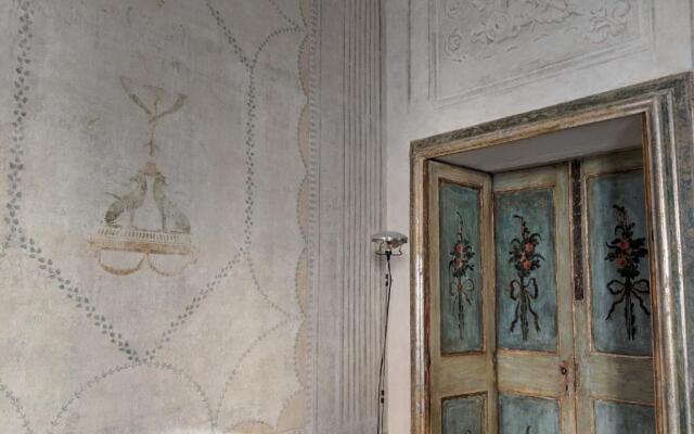 Appartamento affrescato 180mq in palazzo del 600 a Mantova