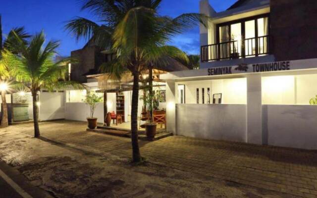 Seminyak Townhouse