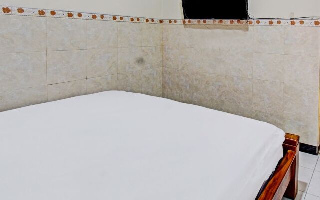 Hotel O Astri Homestay