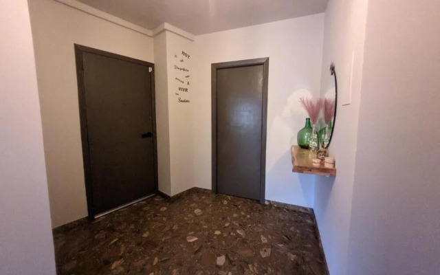Room-homestay With Private Bathroom