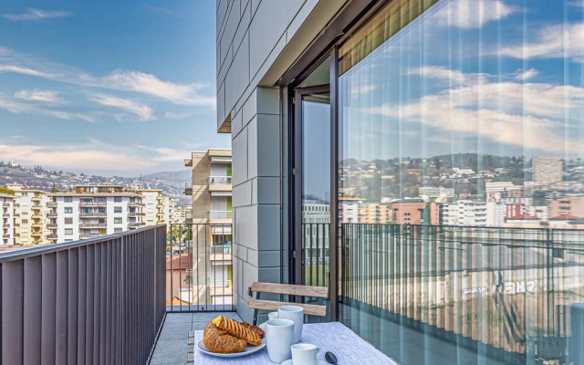 Icon H 506 Suite Business