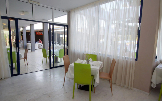 Asteras Resort - All Inclusive