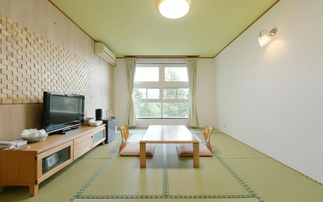 Hotel Ra Kuun – Guest Rooms – Hakone