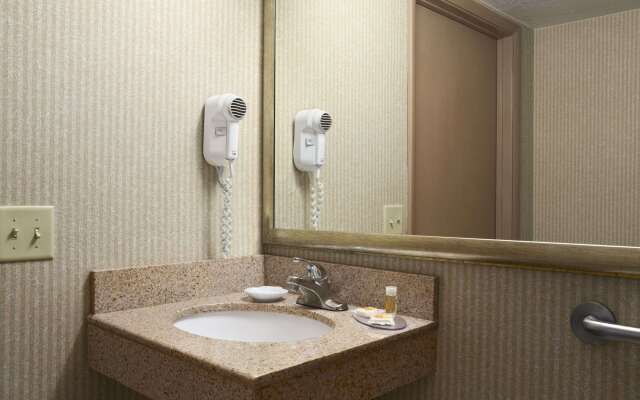 Days Inn by Wyndham Rock Falls