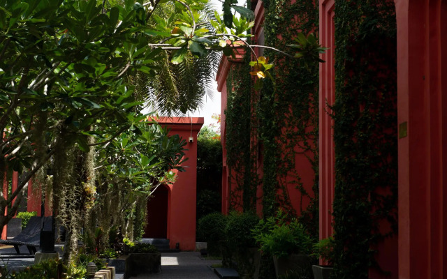 The Kiri Villas Resort
