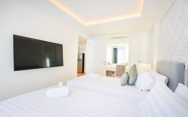 The Aristo Seaview Patong