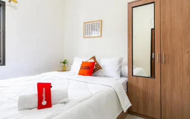 RedDoorz Syariah near Assalaam - UMS