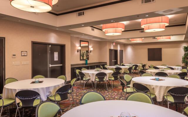 Staybridge Suites DFW Airport North by IHG
