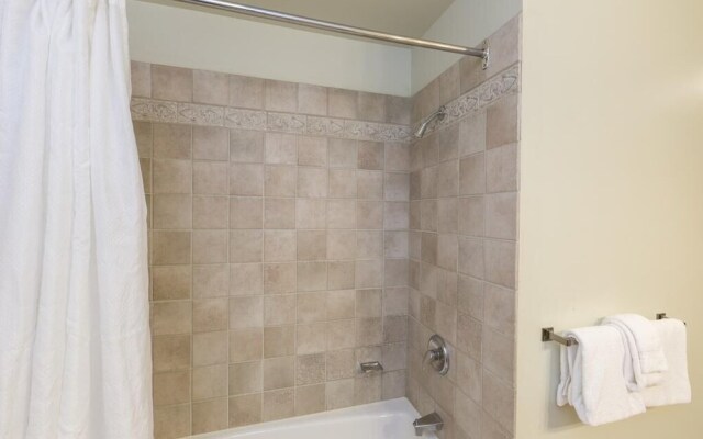 Kintla 304 - 1 Br Condo